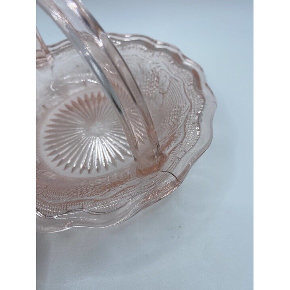Westmoreland Pink Depression Glass Basket Grape Motif Ruffled Edge - Picture 3 of 5